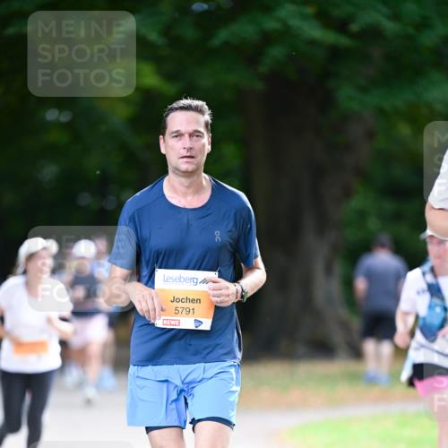 31.08.2025 - 21. Blankeneser Heldenlauf Dr. Thomas Lammeyer http://msf.ph/oto/8643553 31.08.2025 11:10:22 Laufen 5791 meine-sportfotos.de