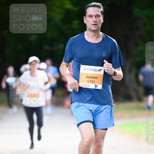 31.08.2025 - 21. Blankeneser Heldenlauf Dr. Thomas Lammeyer http://msf.ph/oto/8643557 31.08.2025 11:10:23 Laufen 5791 meine-sportfotos.de