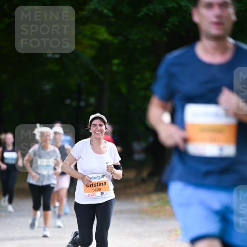 31.08.2025 - 21. Blankeneser Heldenlauf Dr. Thomas Lammeyer http://msf.ph/oto/8643564 31.08.2025 11:10:24 Laufen 5499 meine-sportfotos.de