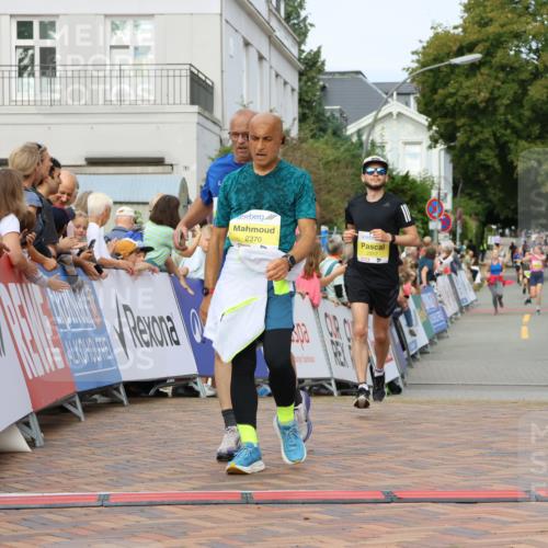 31.08.2025 - 21. Blankeneser Heldenlauf Strokosch-Dieckow http://msf.ph/oto/8643575 31.08.2025 10:24:38 Ziel 2317, 2698, 2325, 2587, 2716, 2662, 2370, 2291 meine-sportfotos.de