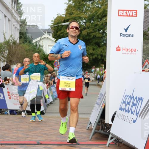 31.08.2025 - 21. Blankeneser Heldenlauf Strokosch-Dieckow http://msf.ph/oto/8643602 31.08.2025 10:24:36 Ziel 2317, 2698, 2325, 2587, 2716, 2662, 2370, 2291 meine-sportfotos.de