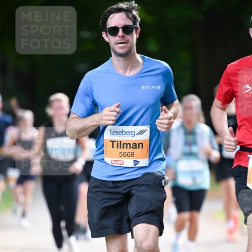 31.08.2025 - 21. Blankeneser Heldenlauf Dr. Thomas Lammeyer http://msf.ph/oto/8643646 31.08.2025 11:10:33 Laufen 5668, 3 meine-sportfotos.de