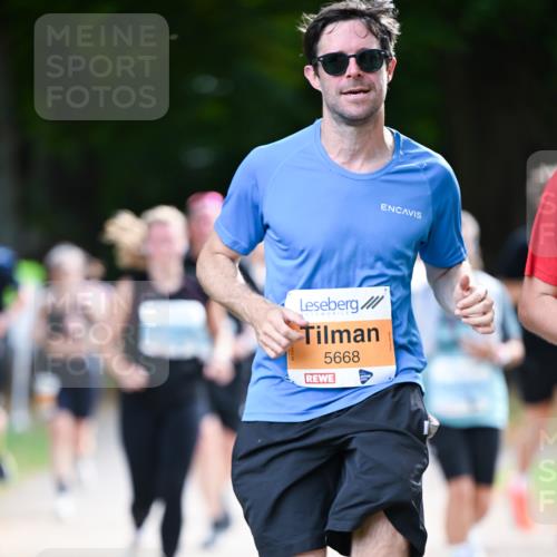 31.08.2025 - 21. Blankeneser Heldenlauf Dr. Thomas Lammeyer http://msf.ph/oto/8643649 31.08.2025 11:10:33 Laufen 5668 meine-sportfotos.de