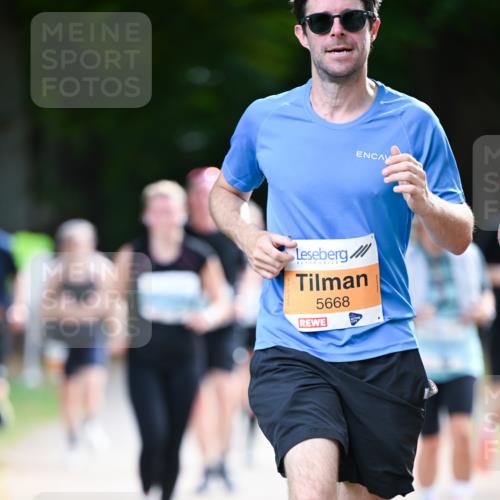 31.08.2025 - 21. Blankeneser Heldenlauf Dr. Thomas Lammeyer http://msf.ph/oto/8643650 31.08.2025 11:10:34 Laufen 5668 meine-sportfotos.de