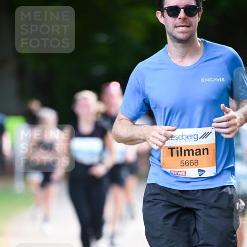31.08.2025 - 21. Blankeneser Heldenlauf Dr. Thomas Lammeyer http://msf.ph/oto/8643652 31.08.2025 11:10:34 Laufen 5668 meine-sportfotos.de