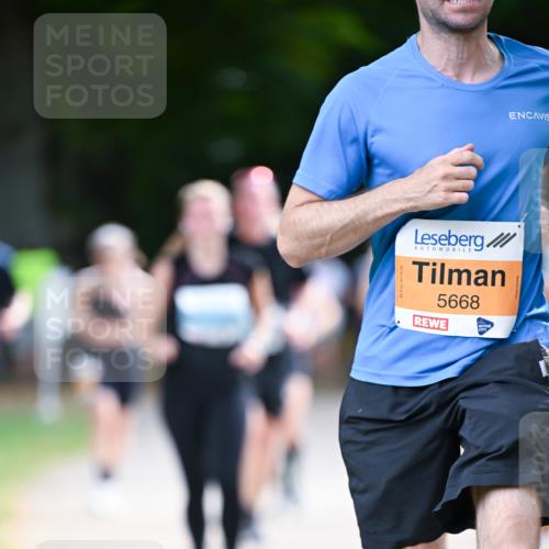 31.08.2025 - 21. Blankeneser Heldenlauf Dr. Thomas Lammeyer http://msf.ph/oto/8643653 31.08.2025 11:10:34 Laufen 5668 meine-sportfotos.de