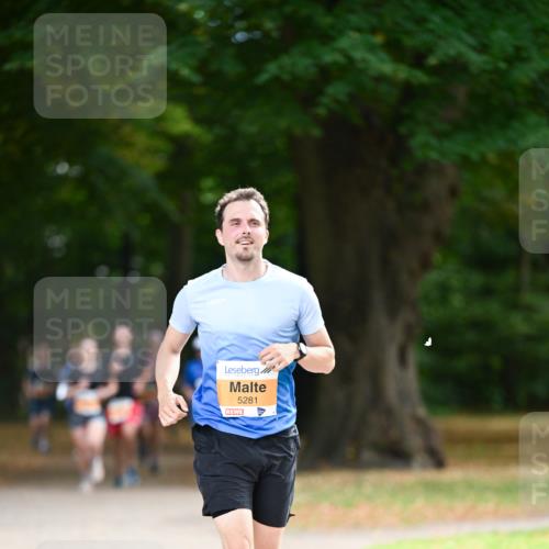 31.08.2025 - 21. Blankeneser Heldenlauf Dr. Thomas Lammeyer http://msf.ph/oto/8643698 31.08.2025 11:10:45 Laufen 5281 meine-sportfotos.de