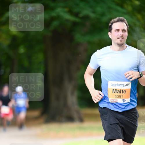 31.08.2025 - 21. Blankeneser Heldenlauf Dr. Thomas Lammeyer http://msf.ph/oto/8643711 31.08.2025 11:10:47 Laufen 5281 meine-sportfotos.de