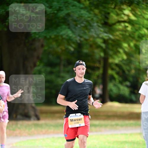 31.08.2025 - 21. Blankeneser Heldenlauf Dr. Thomas Lammeyer http://msf.ph/oto/8643723 31.08.2025 11:10:55 Laufen 5239 meine-sportfotos.de