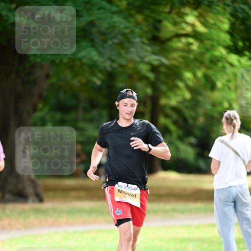 31.08.2025 - 21. Blankeneser Heldenlauf Dr. Thomas Lammeyer http://msf.ph/oto/8643726 31.08.2025 11:10:55 Laufen 521 meine-sportfotos.de
