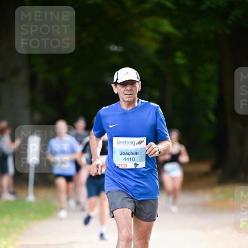 31.08.2025 - 21. Blankeneser Heldenlauf Dr. Thomas Lammeyer http://msf.ph/oto/8643745 31.08.2025 11:10:58 Laufen 4410 meine-sportfotos.de