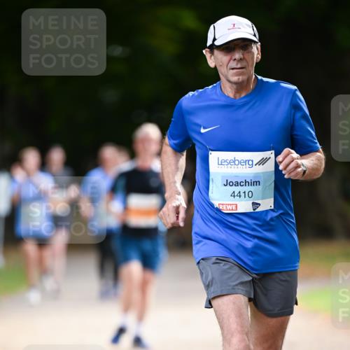 31.08.2025 - 21. Blankeneser Heldenlauf Dr. Thomas Lammeyer http://msf.ph/oto/8643758 31.08.2025 11:11:00 Laufen 4410 meine-sportfotos.de