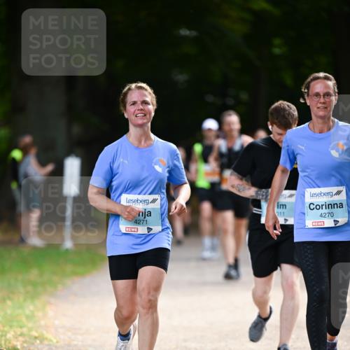 31.08.2025 - 21. Blankeneser Heldenlauf Dr. Thomas Lammeyer http://msf.ph/oto/8643801 31.08.2025 11:11:05 Laufen 4271, 011, 4270 meine-sportfotos.de