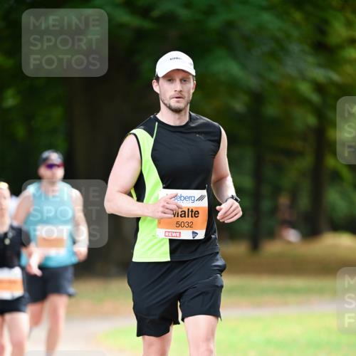 31.08.2025 - 21. Blankeneser Heldenlauf Dr. Thomas Lammeyer http://msf.ph/oto/8643843 31.08.2025 11:11:13 Laufen 5032 meine-sportfotos.de