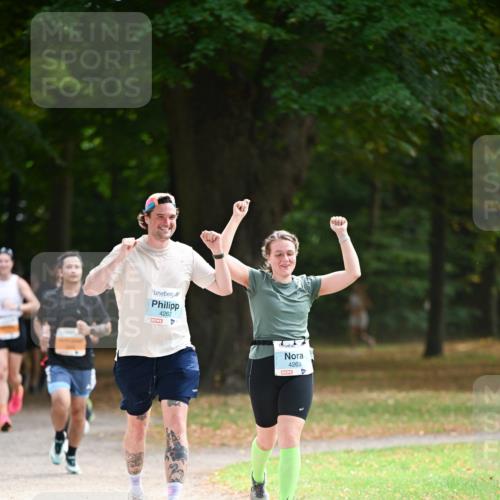 31.08.2025 - 21. Blankeneser Heldenlauf Dr. Thomas Lammeyer http://msf.ph/oto/8643901 31.08.2025 11:11:24 Laufen 4262, 4263 meine-sportfotos.de