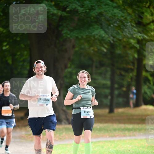 31.08.2025 - 21. Blankeneser Heldenlauf Dr. Thomas Lammeyer http://msf.ph/oto/8643907 31.08.2025 11:11:24 Laufen 4262, 4263 meine-sportfotos.de