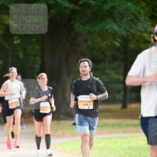 31.08.2025 - 21. Blankeneser Heldenlauf Dr. Thomas Lammeyer http://msf.ph/oto/8643924 31.08.2025 11:11:27 Laufen 5688 meine-sportfotos.de