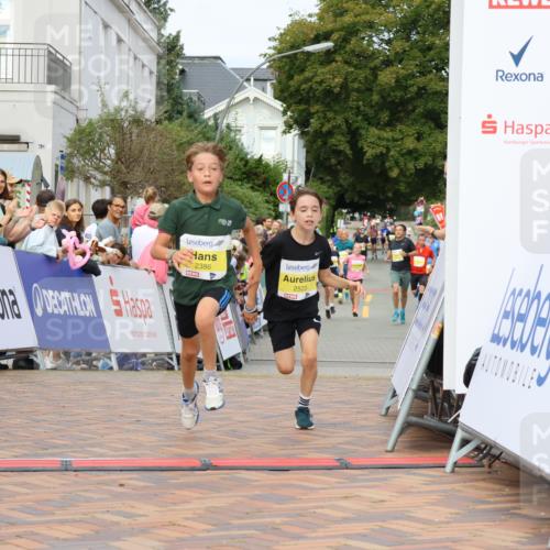31.08.2025 - 21. Blankeneser Heldenlauf Strokosch-Dieckow http://msf.ph/oto/8643946 31.08.2025 10:24:24 Ziel 2386, 2523 meine-sportfotos.de