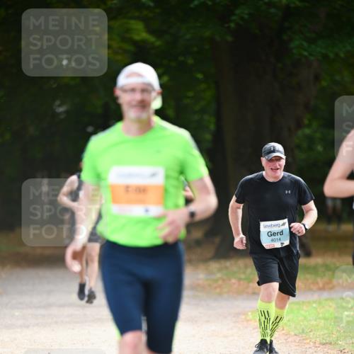 31.08.2025 - 21. Blankeneser Heldenlauf Dr. Thomas Lammeyer http://msf.ph/oto/8643947 31.08.2025 11:11:31 Laufen 2106, 4014 meine-sportfotos.de