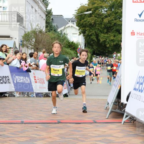 31.08.2025 - 21. Blankeneser Heldenlauf Strokosch-Dieckow http://msf.ph/oto/8643956 31.08.2025 10:24:24 Ziel 2386, 2523 meine-sportfotos.de