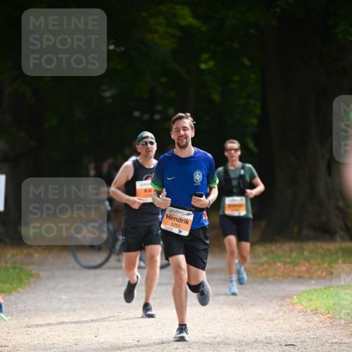 31.08.2025 - 21. Blankeneser Heldenlauf Dr. Thomas Lammeyer http://msf.ph/oto/8643962 31.08.2025 11:11:34 Laufen 5255 meine-sportfotos.de