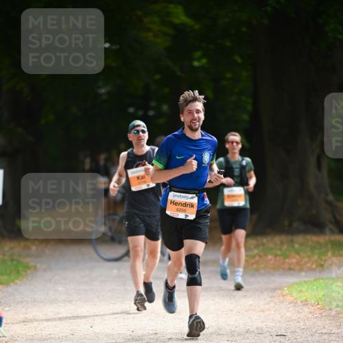 31.08.2025 - 21. Blankeneser Heldenlauf Dr. Thomas Lammeyer http://msf.ph/oto/8643964 31.08.2025 11:11:34 Laufen 5716, 5255, 4 meine-sportfotos.de