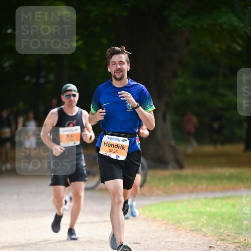 31.08.2025 - 21. Blankeneser Heldenlauf Dr. Thomas Lammeyer http://msf.ph/oto/8643975 31.08.2025 11:11:35 Laufen 5255 meine-sportfotos.de