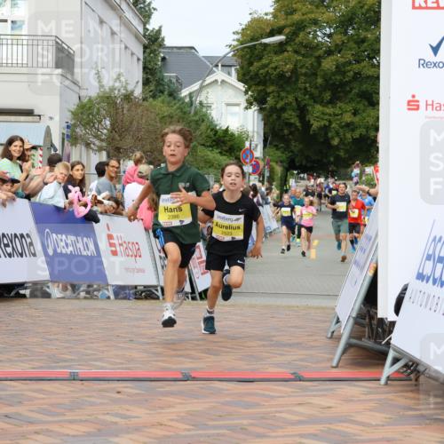 31.08.2025 - 21. Blankeneser Heldenlauf Strokosch-Dieckow http://msf.ph/oto/8643991 31.08.2025 10:24:24 Ziel 2386, 2523 meine-sportfotos.de