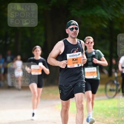 31.08.2025 - 21. Blankeneser Heldenlauf Dr. Thomas Lammeyer http://msf.ph/oto/8643992 31.08.2025 11:11:38 Laufen 5716 meine-sportfotos.de