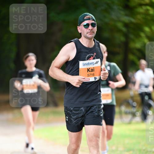 31.08.2025 - 21. Blankeneser Heldenlauf Dr. Thomas Lammeyer http://msf.ph/oto/8643999 31.08.2025 11:11:39 Laufen 5716 meine-sportfotos.de