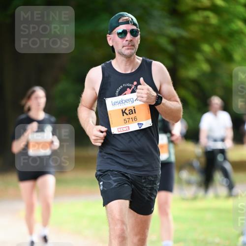 31.08.2025 - 21. Blankeneser Heldenlauf Dr. Thomas Lammeyer http://msf.ph/oto/8644003 31.08.2025 11:11:39 Laufen 5716 meine-sportfotos.de