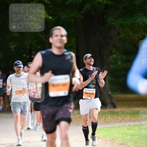31.08.2025 - 21. Blankeneser Heldenlauf Dr. Thomas Lammeyer http://msf.ph/oto/8644066 31.08.2025 11:11:54 Laufen 5823, 5280 meine-sportfotos.de