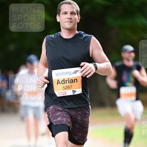 31.08.2025 - 21. Blankeneser Heldenlauf Dr. Thomas Lammeyer http://msf.ph/oto/8644076 31.08.2025 11:11:55 Laufen 5267 meine-sportfotos.de