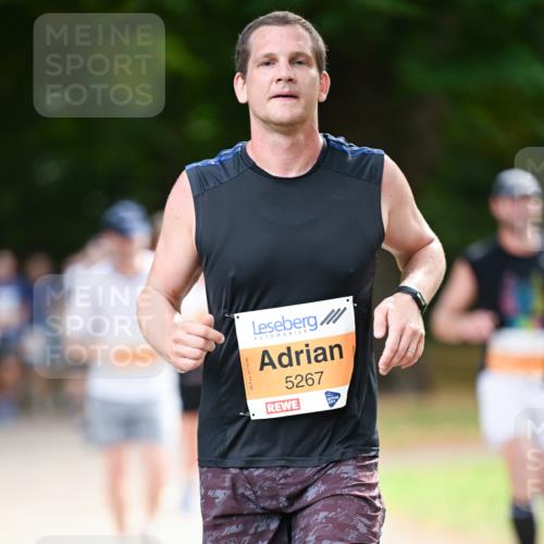 31.08.2025 - 21. Blankeneser Heldenlauf Dr. Thomas Lammeyer http://msf.ph/oto/8644079 31.08.2025 11:11:55 Laufen 5267 meine-sportfotos.de