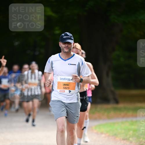 31.08.2025 - 21. Blankeneser Heldenlauf Dr. Thomas Lammeyer http://msf.ph/oto/8644090 31.08.2025 11:11:57 Laufen 5823 meine-sportfotos.de