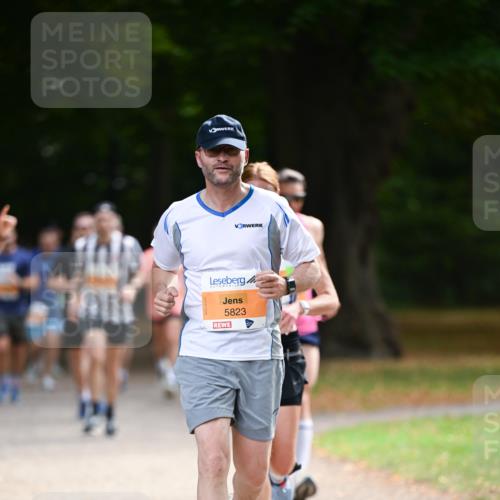31.08.2025 - 21. Blankeneser Heldenlauf Dr. Thomas Lammeyer http://msf.ph/oto/8644093 31.08.2025 11:11:57 Laufen 5823 meine-sportfotos.de