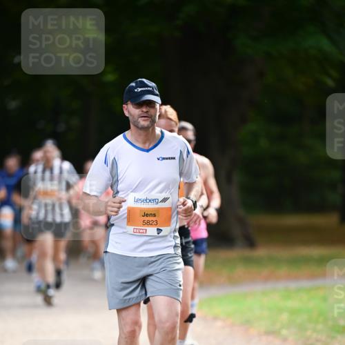 31.08.2025 - 21. Blankeneser Heldenlauf Dr. Thomas Lammeyer http://msf.ph/oto/8644094 31.08.2025 11:11:57 Laufen 5823 meine-sportfotos.de