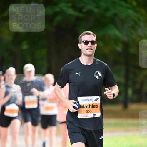 31.08.2025 - 21. Blankeneser Heldenlauf Dr. Thomas Lammeyer http://msf.ph/oto/8644134 31.08.2025 11:12:04 Laufen 5556 meine-sportfotos.de