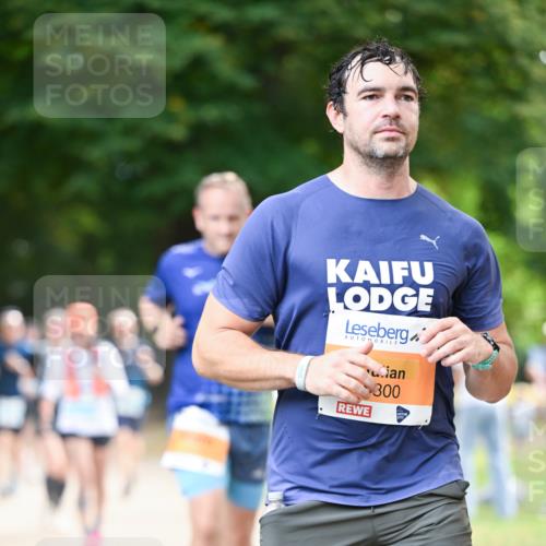 31.08.2025 - 21. Blankeneser Heldenlauf Dr. Thomas Lammeyer http://msf.ph/oto/8644156 31.08.2025 11:12:09 Laufen 300 meine-sportfotos.de