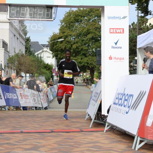 31.08.2025 - 21. Blankeneser Heldenlauf Strokosch-Dieckow http://msf.ph/oto/8644161 31.08.2025 10:10:57 Ziel 2192 meine-sportfotos.de
