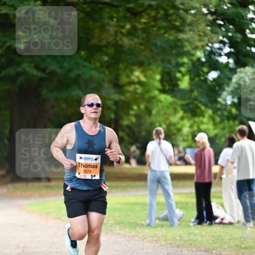 31.08.2025 - 21. Blankeneser Heldenlauf Dr. Thomas Lammeyer http://msf.ph/oto/8644216 31.08.2025 11:12:22 Laufen 5574 meine-sportfotos.de