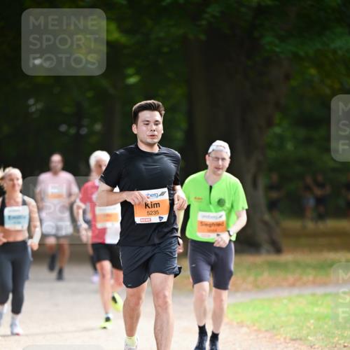 31.08.2025 - 21. Blankeneser Heldenlauf Dr. Thomas Lammeyer http://msf.ph/oto/8644227 31.08.2025 11:12:27 Laufen 5235, 5064 meine-sportfotos.de