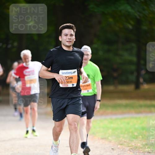 31.08.2025 - 21. Blankeneser Heldenlauf Dr. Thomas Lammeyer http://msf.ph/oto/8644235 31.08.2025 11:12:28 Laufen 5235 meine-sportfotos.de
