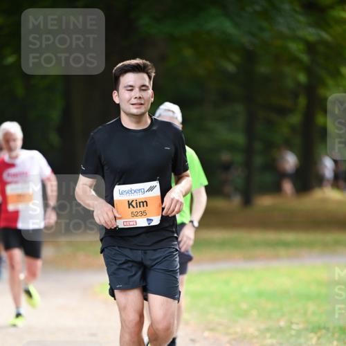 31.08.2025 - 21. Blankeneser Heldenlauf Dr. Thomas Lammeyer http://msf.ph/oto/8644240 31.08.2025 11:12:29 Laufen 5235 meine-sportfotos.de