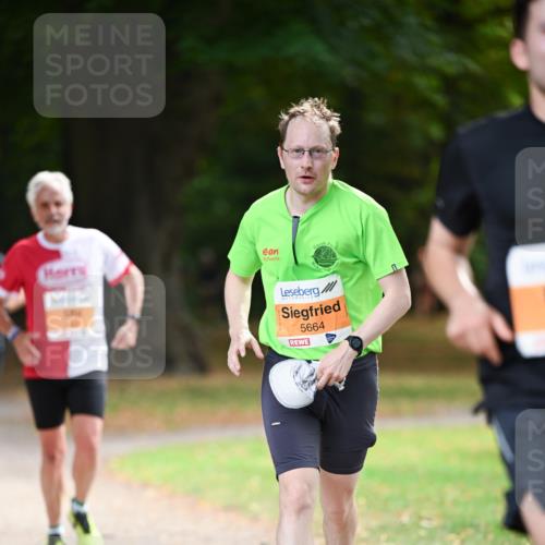 31.08.2025 - 21. Blankeneser Heldenlauf Dr. Thomas Lammeyer http://msf.ph/oto/8644246 31.08.2025 11:12:30 Laufen 5664 meine-sportfotos.de