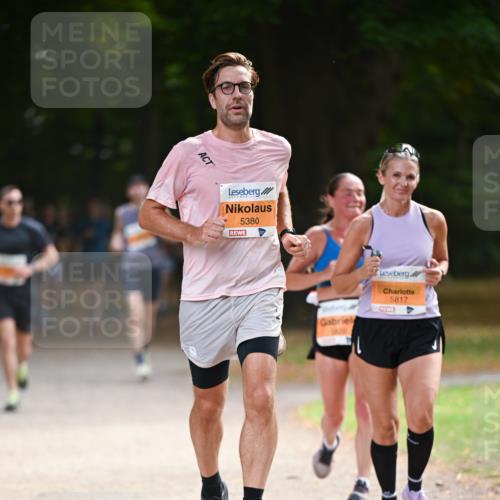 31.08.2025 - 21. Blankeneser Heldenlauf Dr. Thomas Lammeyer http://msf.ph/oto/8644286 31.08.2025 11:12:36 Laufen 5380, 5817 meine-sportfotos.de