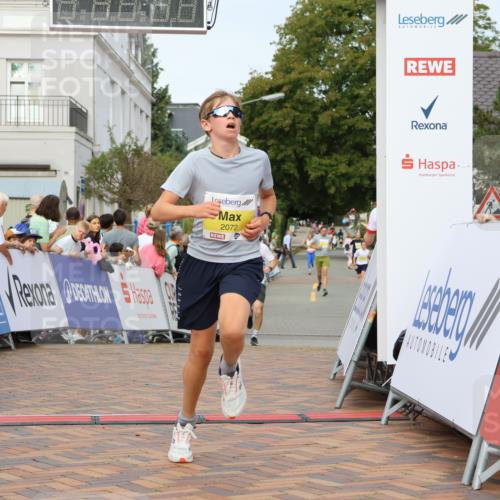31.08.2025 - 21. Blankeneser Heldenlauf Strokosch-Dieckow http://msf.ph/oto/8644294 31.08.2025 10:23:57 Ziel 2185, 2373, 2232, 2072, 2605 meine-sportfotos.de