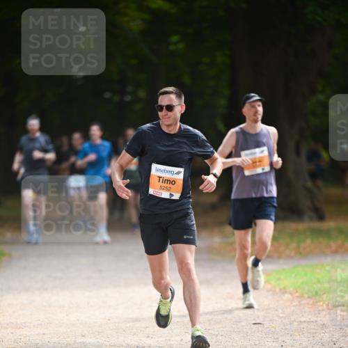 31.08.2025 - 21. Blankeneser Heldenlauf Dr. Thomas Lammeyer http://msf.ph/oto/8644300 31.08.2025 11:12:40 Laufen 5252 meine-sportfotos.de