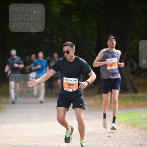 31.08.2025 - 21. Blankeneser Heldenlauf Dr. Thomas Lammeyer http://msf.ph/oto/8644301 31.08.2025 11:12:40 Laufen 5252 meine-sportfotos.de