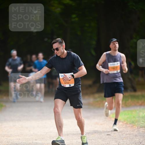 31.08.2025 - 21. Blankeneser Heldenlauf Dr. Thomas Lammeyer http://msf.ph/oto/8644304 31.08.2025 11:12:40 Laufen 5252 meine-sportfotos.de